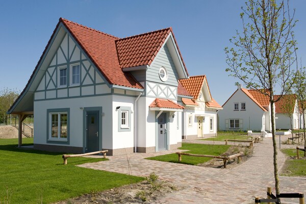 Vrijstaande villa op 400m van het strand in Cadzand-Bad - thumbnail 1