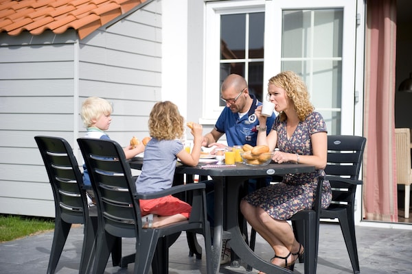 Halfvrijstaande villa met infraroodsauna, 400m van het strand - thumbnail 4