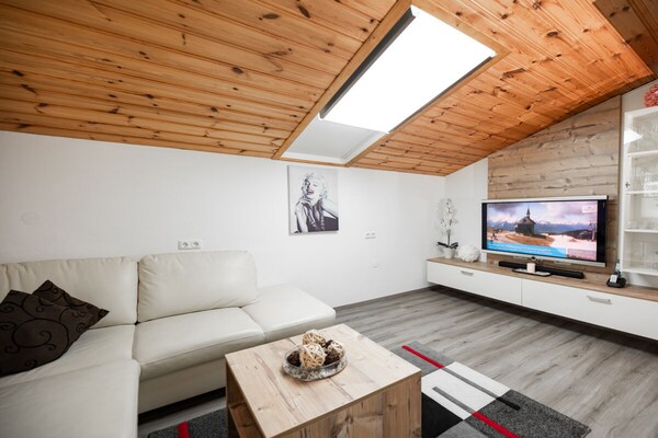 Modern appartement in Fusch met tuin, speeltuin en bergzicht op 1 km van de lift - thumbnail 6