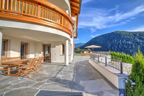 Duurzaam appartement met terras nabij Kronplatz, St. Lorenzen - thumbnail 3