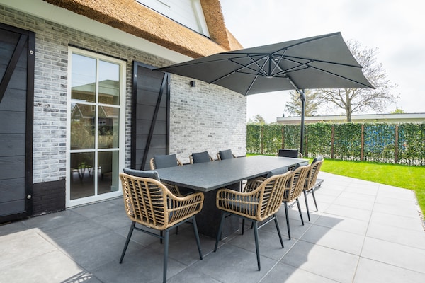 Luxe rietgedekte wellnessvilla voor 8 personen in De Koog, Texel - thumbnail 2