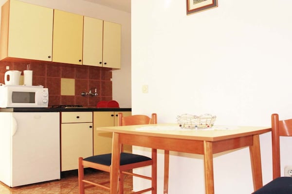3-persoons appartement in Orebic op 300 meter van het strand - thumbnail 2