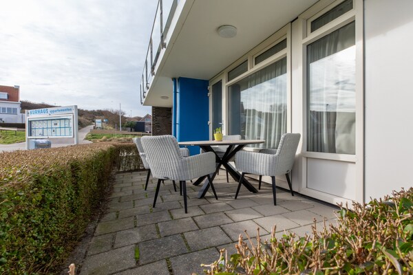 Kurhaus Appartement 1: Modern vakantiehuis op 100m van het strand in Zoutelande - thumbnail 5