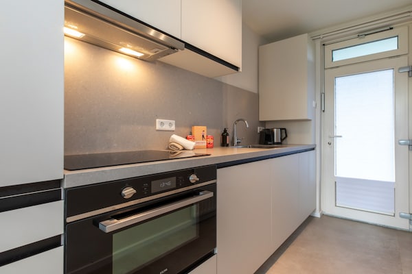 Kurhaus 4: Luxe appartement met sauna op 100m van het strand in Zoutelande - thumbnail 2