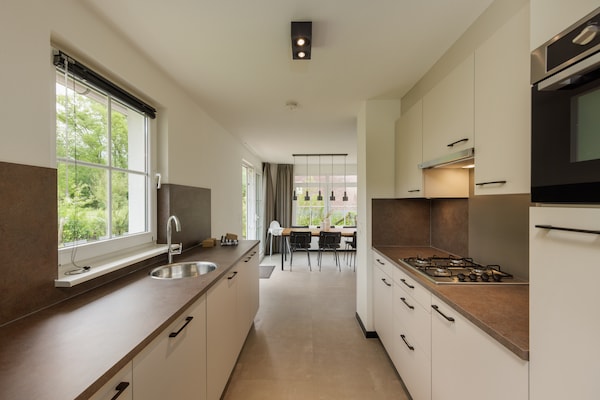 Ruim vakantiehuis in Bad Bentheim met sauna voor 10 personen - thumbnail 3