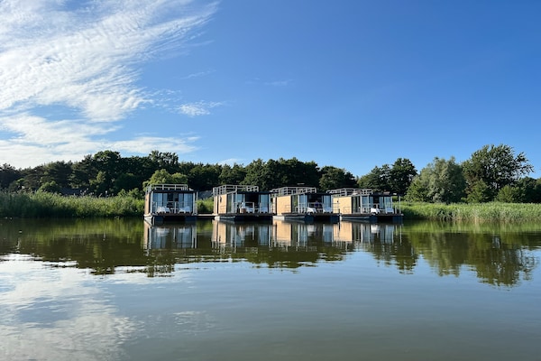 Centraal gelegen woonboot in Łazy op 300m van de zee - thumbnail 4