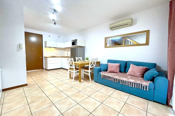 Zonnig appartement met zwembad in Caorle, vlakbij zee en strand - thumbnail 2