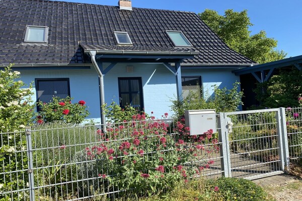 Stijlvol appartement bij de Kastorfersee in Wildberg – 105 m² voor 5 personen - thumbnail 1