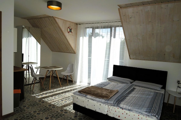 Op 500 m van het strand: Comfortabel appartement in centrum Mrzeżyno - thumbnail 3