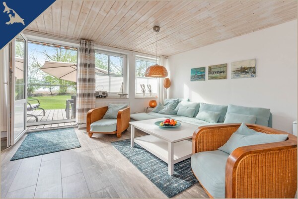 Modern appartement aan het Achterwasser met open haard, Lütow - thumbnail 4