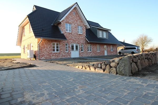 Licht vakantiehuis voor 6 pers. aan de Eider bij Karolinenkoog - thumbnail 1