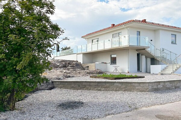 Aan zee: Modern vakantiehuis voor 10 personen in Västervik - thumbnail 3