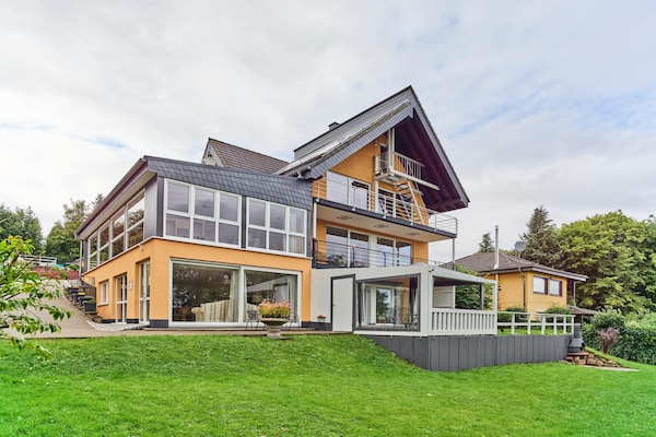 10-persoons vakantiehuis met privézwembad in Hellenthal - thumbnail 2