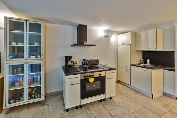 Knus appartement voor 2 in Hellenthal met tuin, BBQ & WiFi - thumbnail 3