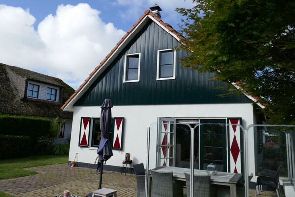 Gezellig familiehuis op woonpark, op 1 km van strand en centrum Callantsoog - thumbnail 4