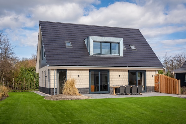 Modern vakantiehuis voor 8 personen in De Cocksdorp - thumbnail 1