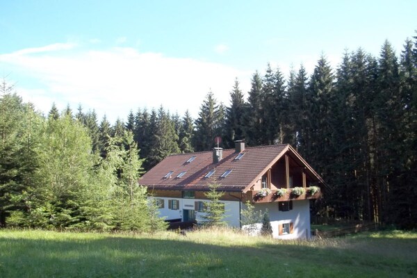 Romantisch boshuis in Drachselsried voor 2 personen met balkon - thumbnail 3