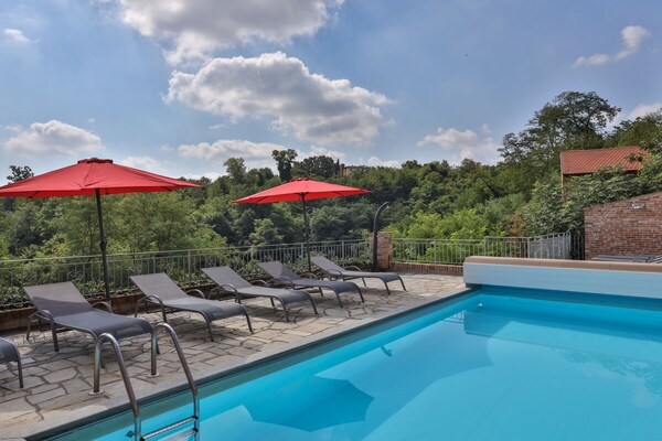 Duplex Vakantiehuis met Groot Terras en Zwembad in Mombaruzzo - thumbnail 2