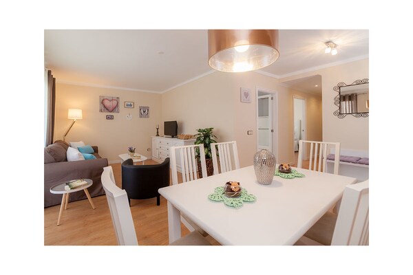 Licht vakantiehuis voor 5 in Cala Millor, 100m van centrum en strand - thumbnail 3