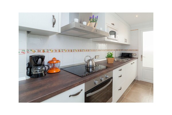 Licht vakantiehuis voor 5 in Cala Millor, 100m van centrum en strand - thumbnail 5