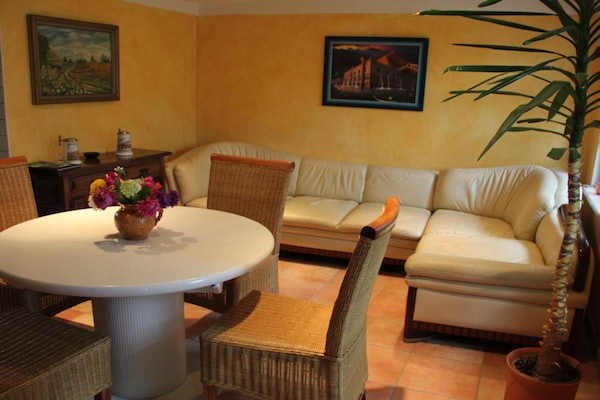 Knusse bungalow voor 3 in het groene Tharandt, hond welkom - thumbnail 2