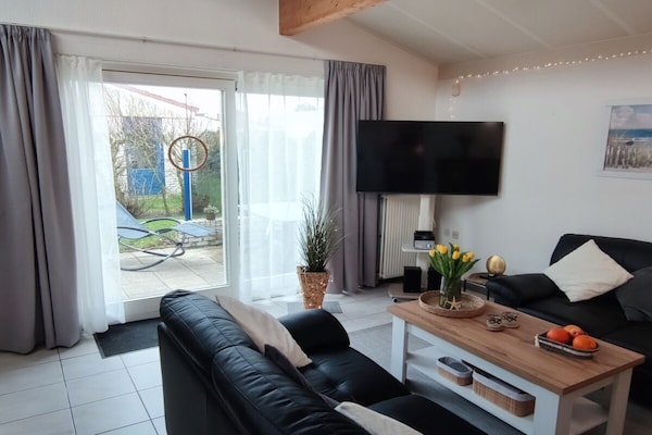 Villa Seewind: Modern vakantiehuis op 2 km van het strand van Julianadorp - thumbnail 5