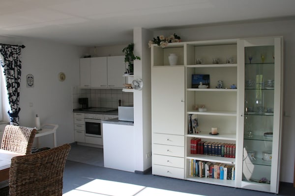 Zonnig maisonnette-appartement in Zingst, vlakbij strand en lagune - thumbnail 5