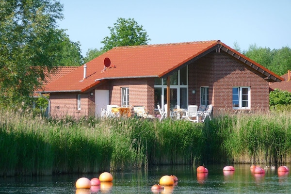 Knus vakantiehuis op 500 meter van de Waddenzee in Otterndorf - thumbnail 1