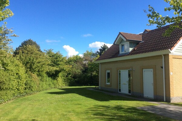 Vakantiehuis Noordzee Résidence de Banjaard met grote tuin en privacy - thumbnail 2