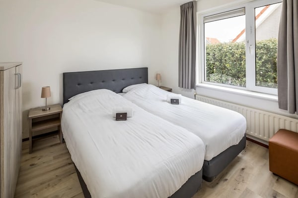 Vrijstaande wellnessbungalow voor 6 personen bij Grevelingenmeer - thumbnail 2