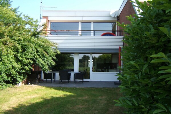 Knus appartement op zuiden in kuuroord Horumersiel - thumbnail 1