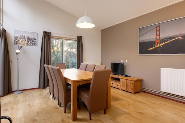 Gerestylede bungalow op autovrij Vakantiepark De Berkenhorst op de Veluwe - thumbnail 3