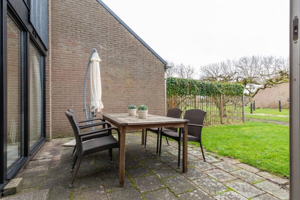 Vrijstaand vakantiehuis met tuin, huisdieren welkom in Burgh-Haamstede - thumbnail 6