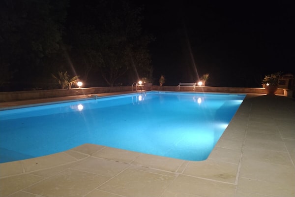 Sfeervol vakantiehuis in Cavaillon met zwembad en tuin - thumbnail 3