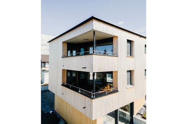 Rustiek appartement nabij de Bodensee met balkon en bergzicht in Hörbranz - thumbnail 2