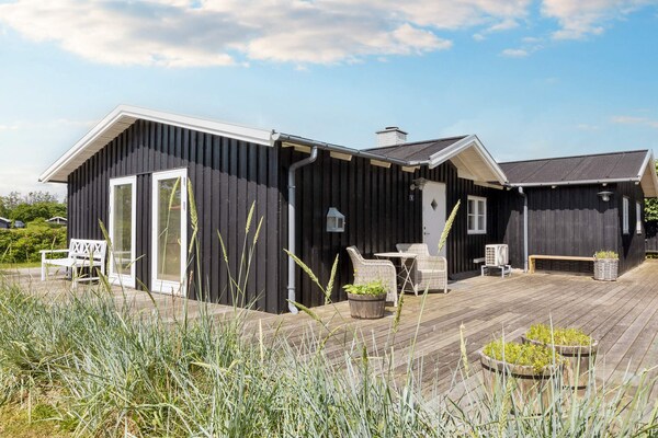 Licht vakantiehuis met zeezicht in Hadsund voor 5 personen - thumbnail 2