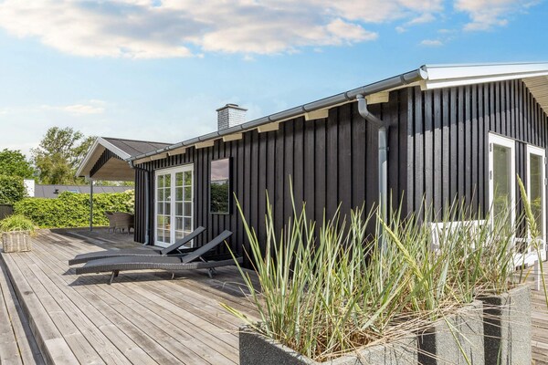 Licht vakantiehuis met zeezicht in Hadsund voor 5 personen - thumbnail 3