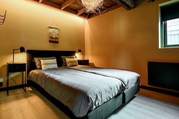10-persoons vakantiehuis met wellness in hartje Julianadorp - thumbnail 3