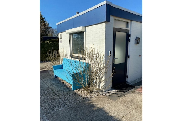 Gezellig vakantiehuis in Ouddorp, 2 km van zee en centrum - thumbnail 2