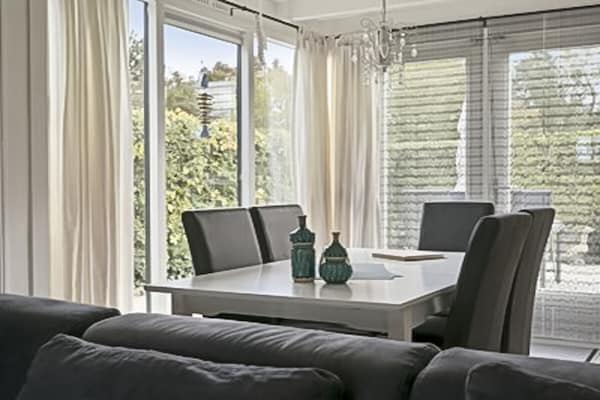Comfortabele bungalow bij de duinen van Ouddorp voor 4 personen - thumbnail 5