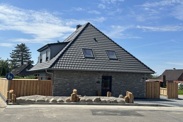 Luxe vakantiehuis voor 10 personen direct aan de dijk in Tönning - thumbnail 4