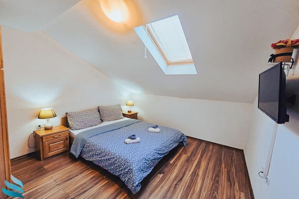 Aan het strand: Superior appartement met zeezicht in Vrboska - thumbnail 3