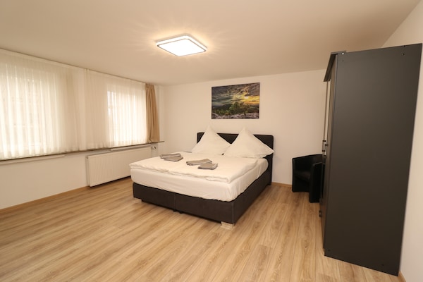 Ruim en rustig appartement New Apartment Riza in Essen - thumbnail 3