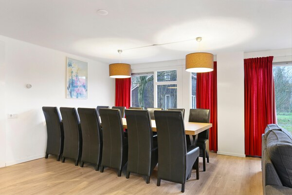 Luxe vrijstaand vakantiehuis voor 12 personen aan het Zuidlaardermeer - thumbnail 3
