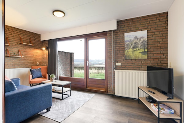 Knusse vrijstaande bungalow in het Limburgse heuvellandschap nabij Vijlen - thumbnail 6