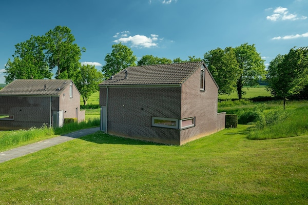 Rolstoelvriendelijk vakantiehuis in het heuvellandschap van Zuid-Limburg - thumbnail 6