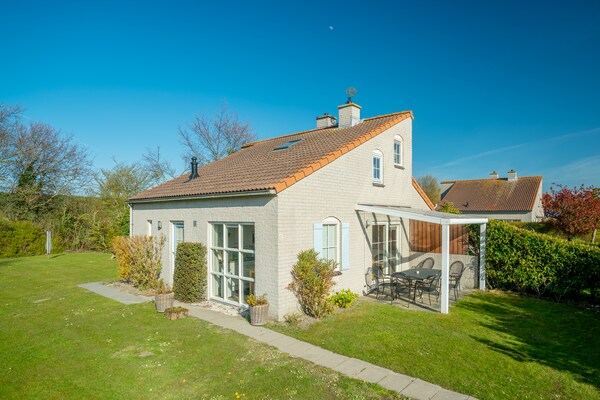 Halfvrijstaand vakantiehuis aan het Grevelingenmeer in Brouwershaven - thumbnail 1