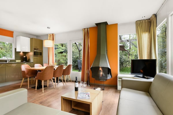 Vrijstaande bosbungalow met privésauna op de Veluwe bij Putten - thumbnail 3
