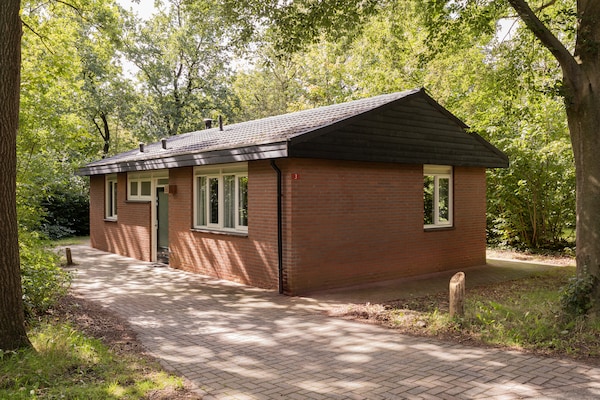 Rolstoeltoegankelijke vrijstaande bungalow aan de Veluwe - thumbnail 1