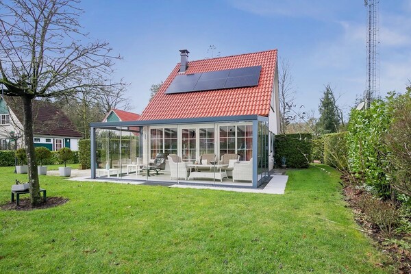 Vrijstaand vakantiehuis op Sallandse Heuvelrug, 5 pers., tuin en bos - thumbnail 1